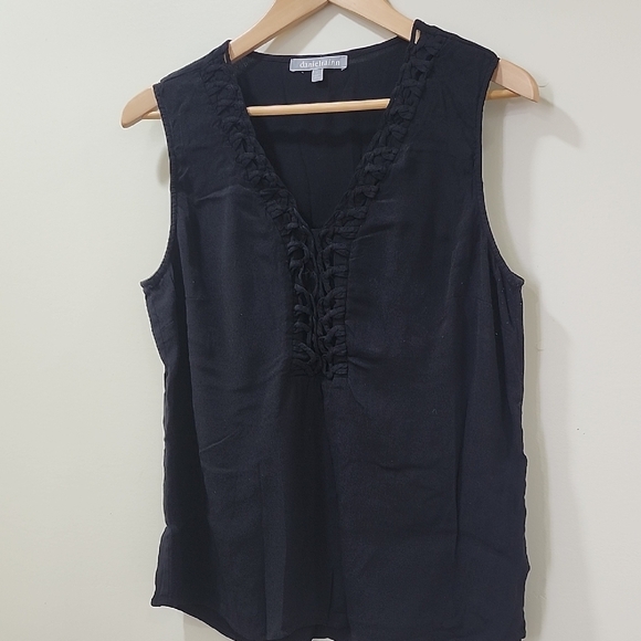 Daniel Rainn Black V-Neck Sleeveless Blouse - Picture 3 of 7